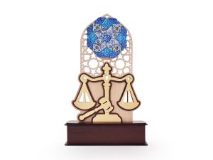 تندیس میناکاری شده طرح وکالت (تندیس میناکاری وکالت)